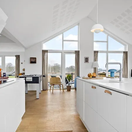 בית נופש Haderslev With Hot Tub Vii *